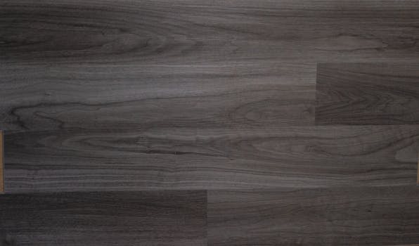 Jak Vybrat PVC Podlahu: Odolnost, Design a Instalace